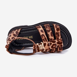 Sandálias Gladiators das Meninas com um Leopardo de Golden Detalhe castanho 2 Sandálias Gladiators das Meninas com um Leopardo de Golden Detalhe castanho 2