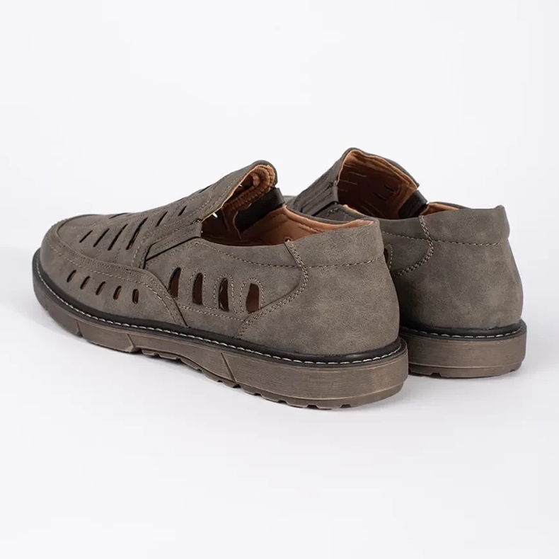 Mocassins slip-on masculinos com aberturas marrom 1