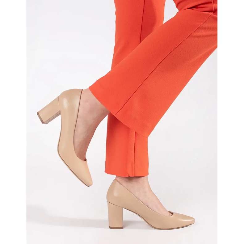 Sergio Leone Bombas bege no pilar 2