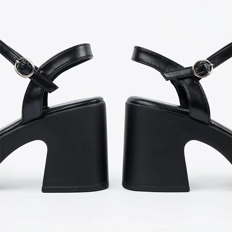 Seastar Sandálias pretas no poste preto 1