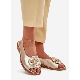 Sandálias planas de couro com decoração Chebello 4642 Gold dourado 1