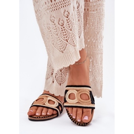 Crochet feminina plana com saltos planos pretos 2