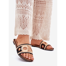 Crochet feminina plana com saltos planos pretos 1