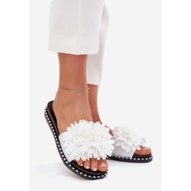 Chinelos femininos decorados com flores brancas branco 1