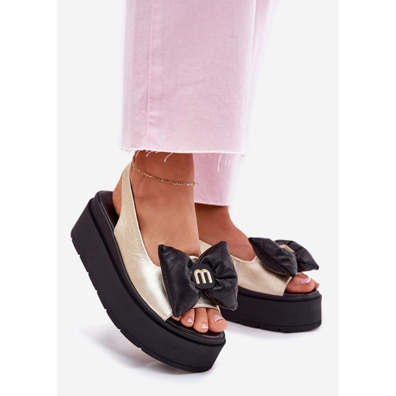 CheBello Sandálias de couro feminino na plataforma com Cheello 4641 ouro e preto dourado 1