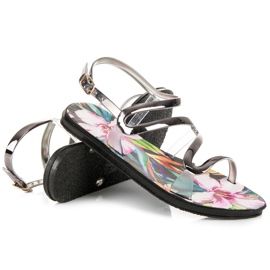 Vinceza Sandálias presas com fivela cinza 2 Vinceza Sandálias presas com fivela cinza 2