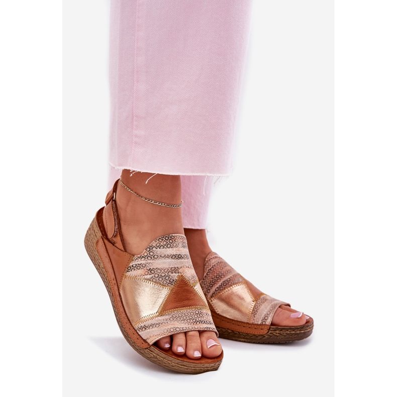 Sandálias de couro feminino com cunha com Maciejka Braid L7067-29 Brown marrom 1