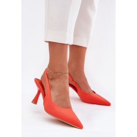 Sandálias femininas em um alfinete laranja 2