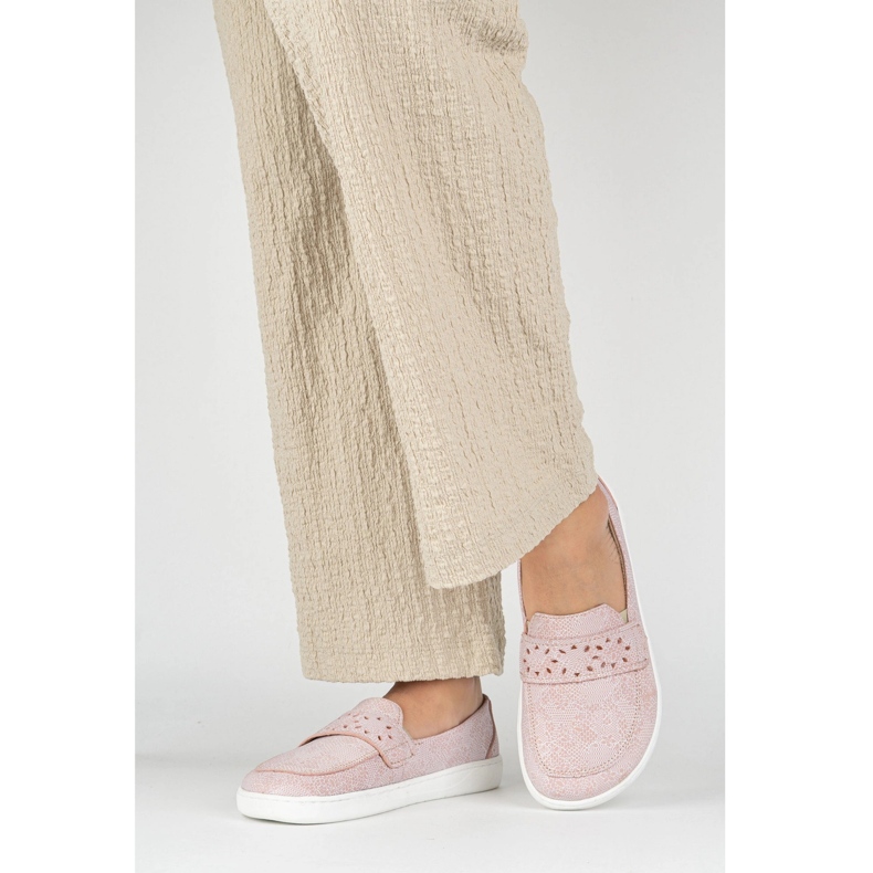 Olivier Passados Barefoot Feminino com uma ampla flores rosa polonesas frontais 1 Olivier Passados Barefoot Feminino com uma ampla flores rosa polonesas frontais 1