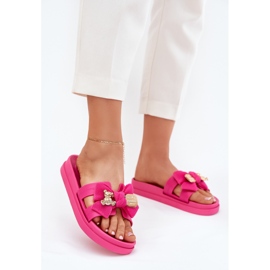 Flip feminino com um arco e um broche dourado fúcsia rosa 2