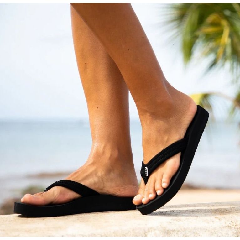 Reef Flip-flops de brisa de almofada de recife em RF001454-BK2 preto 2