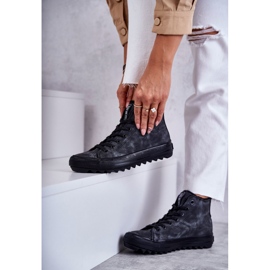 Big Star Grande estrela feminina isolada preto gg274069 tênis cinza 3