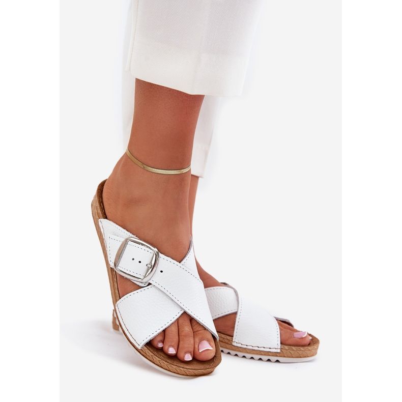 Flipers de couro feminino com fivela de fivela Inblu vo0004 branco 1 Flipers de couro feminino com fivela de fivela Inblu vo0004 branco 1