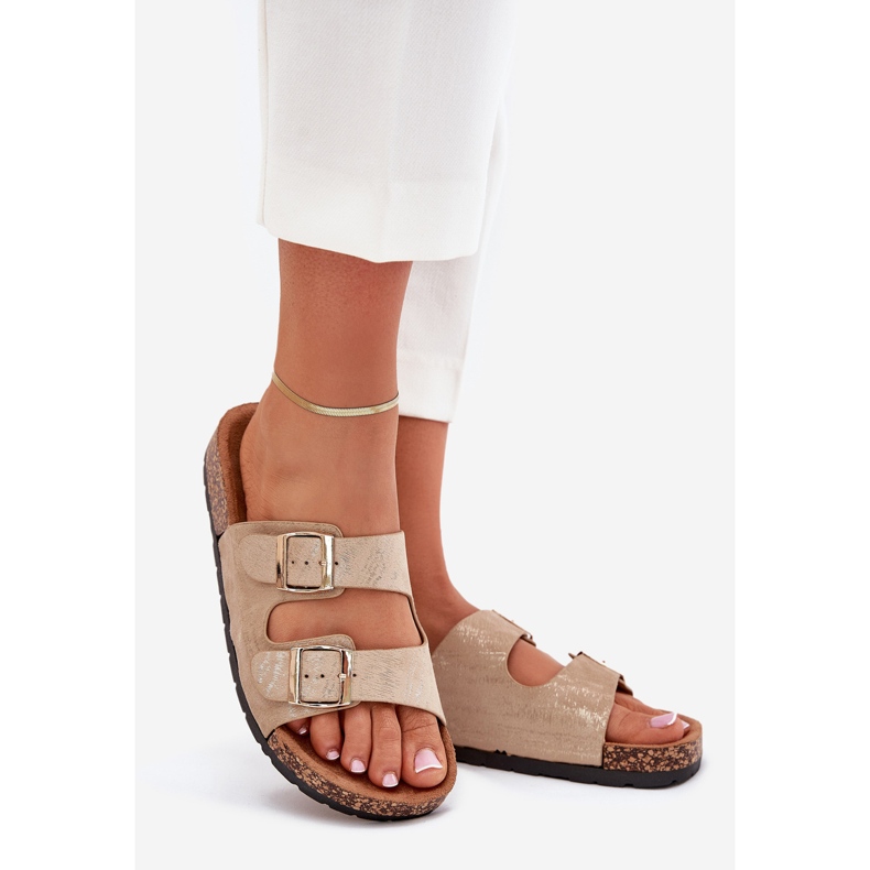 Boto Chinelos femininos na cor de cortiça cortina dourado 1