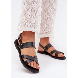 Boto Sandálias femininas planas com couro eco preto calira 2