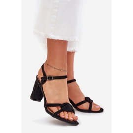 Boto Sandálias femininas no Black Mavira Post preto 1