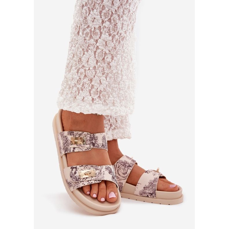 Boto Os chinelos de mulheres padronizados na plataforma bege sorina 1