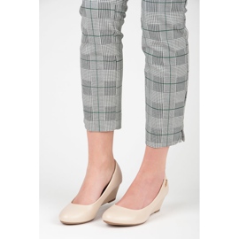 Super Me bombas de cunha bege 1