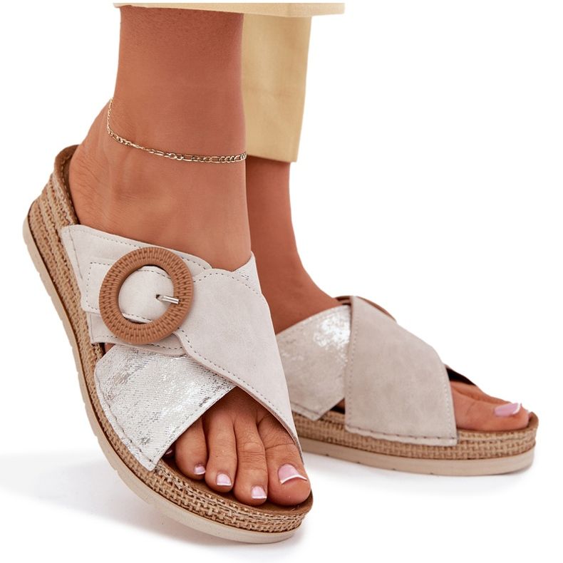 Funcionários femininos com um grampo decorativo do INBLU RV000012 bege 6