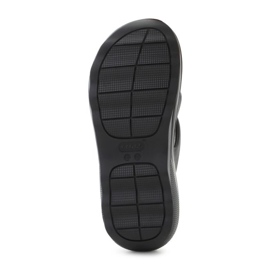 Chinelos Crocs Mega Crush Triple Strap 209842-001 preto 7