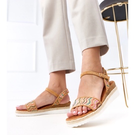 Sandálias de crochê marrom na cunha Versala castanho 2