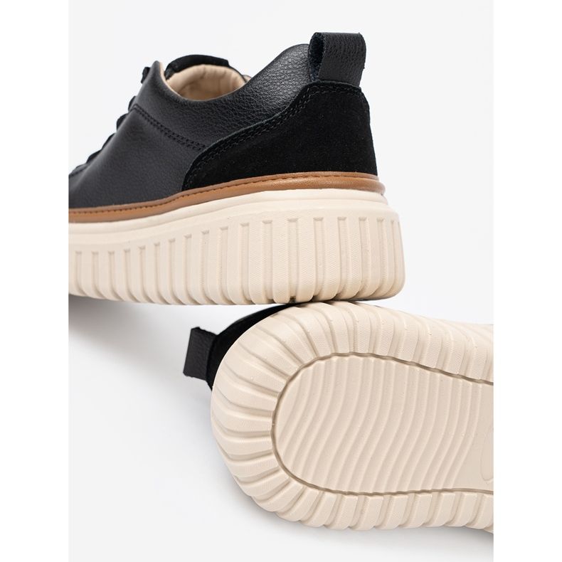 Tênis de couro preto na plataforma Sergio Leone Beige 1