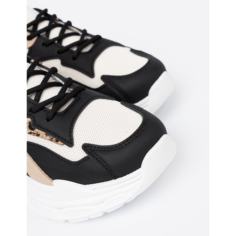 Shelvt Tênis femininos pretos e bege em uma sola grossa 1