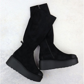 Botas femininas nas cunhas Black Vinceza 58342 1