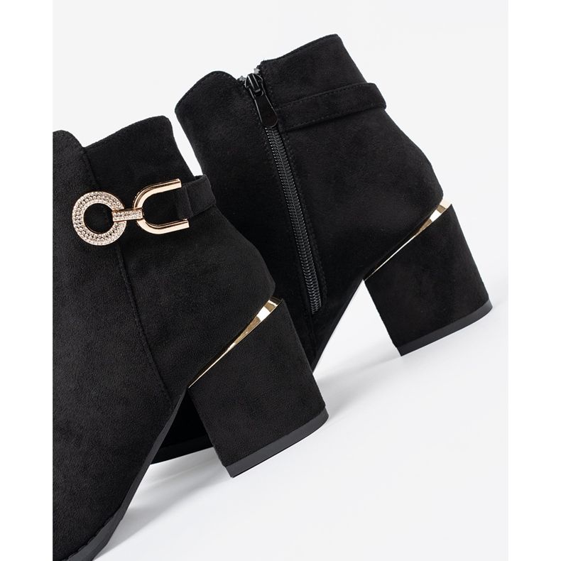 Shelvt Botas de mulheres negras com uma fivela elegante preto 1