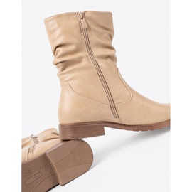 Shelvt Botas bege confortáveis com babados 1
