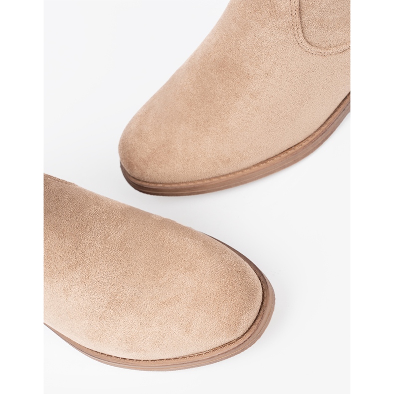 Shelvt Botas bege com uma parte superior enrugada 1 Shelvt Botas bege com uma parte superior enrugada 1