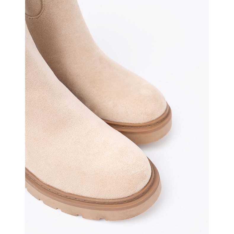 Shelvt Botas bege modernas com um corte simples 1