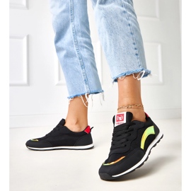 Tênis esportivos Cavior pretos 2