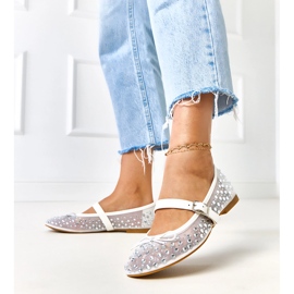 Bailarinas de malha branca com cristais elásides branco 2