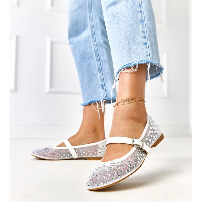 Bailarinas de malha branca com cristais elásides branco 2