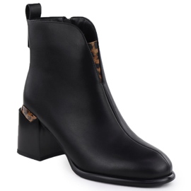 Botas de couro no post decorativo Vinceza 66811a preto 1