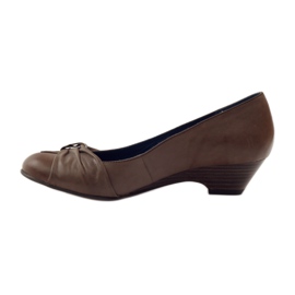 Sapatos femininos com laço Caprice 22307 marrom multicolorido 2