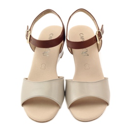 Sapatos de mulher Caprice sandálias de couro 28213 castanho 4