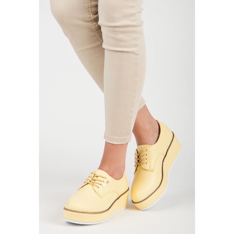 Vices Tornos de sapatos de cunha amarrados amarelo 2