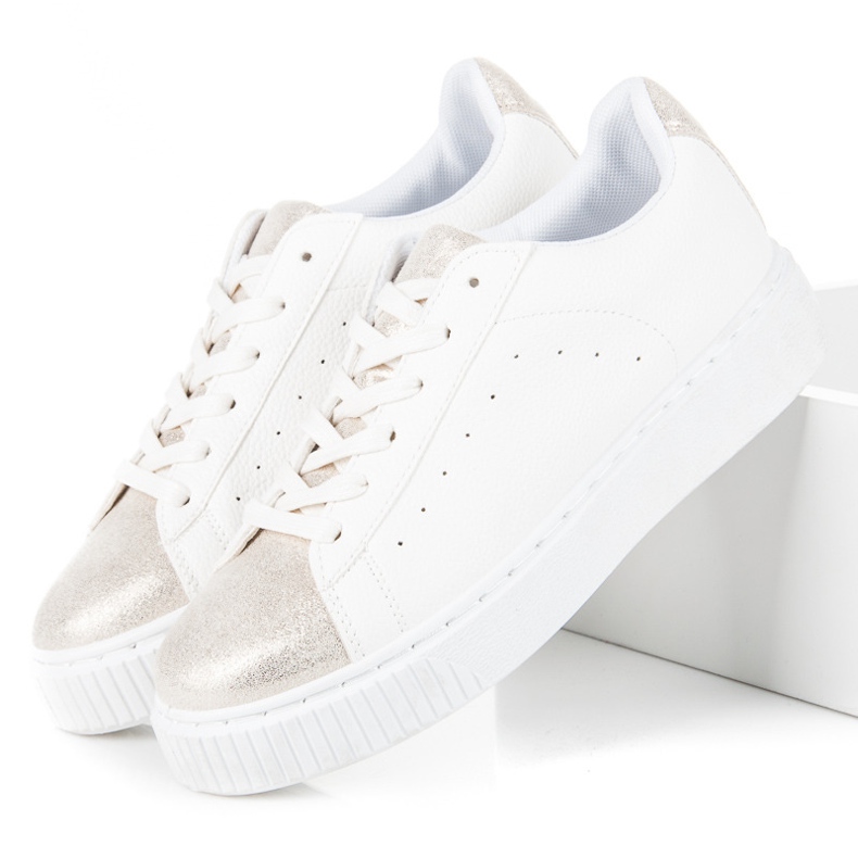 Tênis com estampa de cobra amarrado branco 2 Tênis com estampa de cobra amarrado branco 2