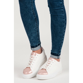 Tênis com estampa de cobra amarrado branco 2 Tênis com estampa de cobra amarrado branco 2