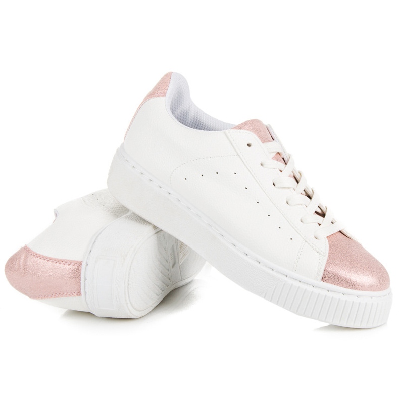 Tênis com estampa de cobra amarrado branco 1 Tênis com estampa de cobra amarrado branco 1