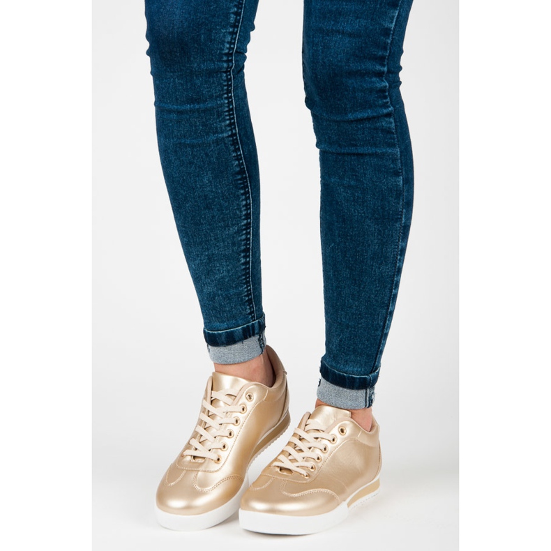 Vices Calçados Esportivos Dourados 1