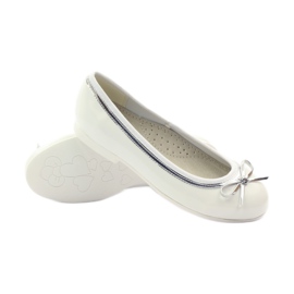 American Club Bailarinas com um laço branco americano 3