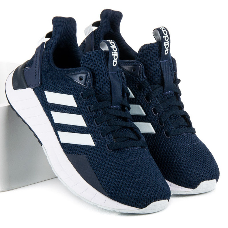 Passeio de adidas branco azul marinho 1