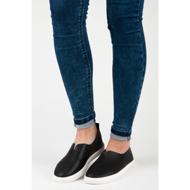 Tênis preto sem salto 1