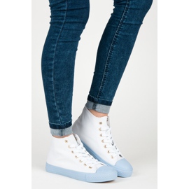 Coura Tênis no tornozelo branco 1