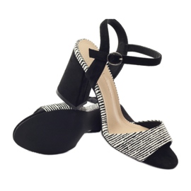 Sandálias no poste Sergio Leone 820 com listras branco preto 3