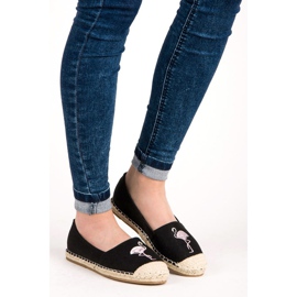 Bestelle Alpargatas pretas com um flamingo preto 1