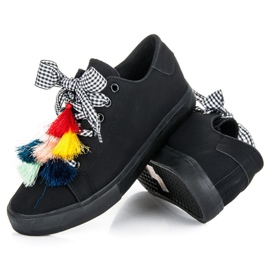 Ideal Shoes Tênis preto com franjas 2 Ideal Shoes Tênis preto com franjas 2